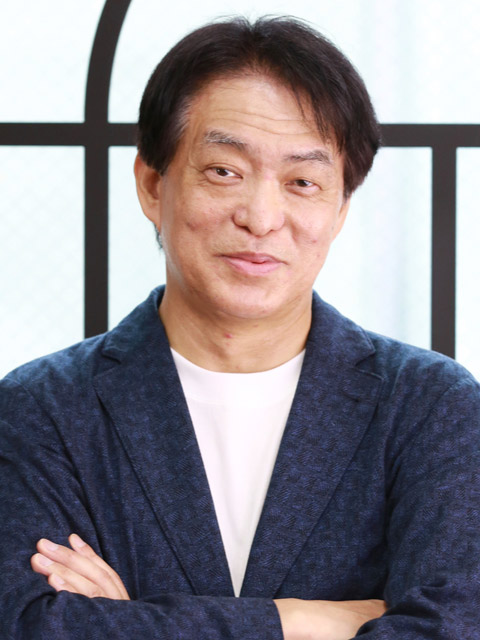西畑智博 氏