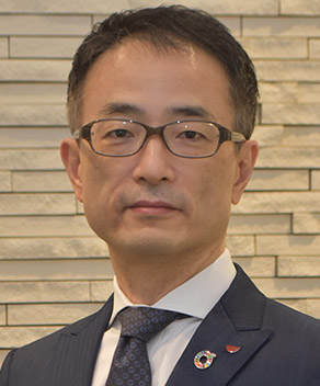 深井 雅裕 氏