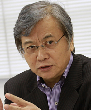 山口 義行 氏