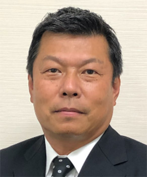 角田 隆明 氏