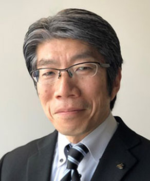 岡田 孝平 氏