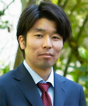 塚原 大史 氏
