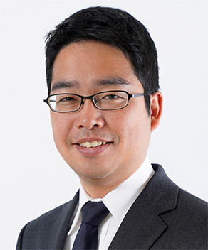 村上 忠弘 氏