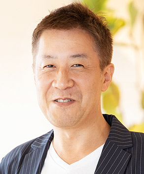 犬飼 茂利男 氏