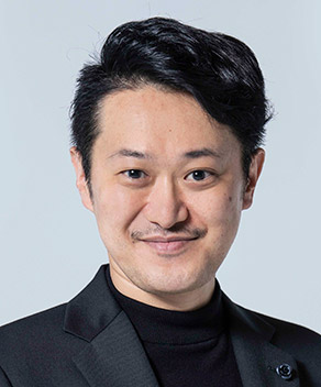 正井 拓巳 氏
