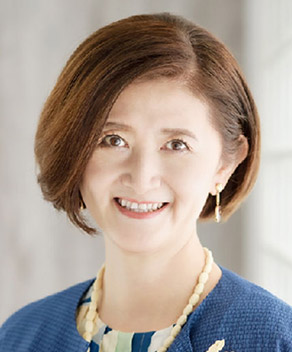 川村 佳世子 氏