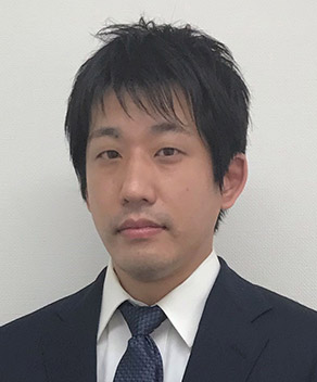 中村 康 氏
