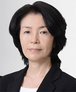 市川 和子 氏