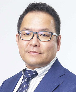 西 秀夫 氏