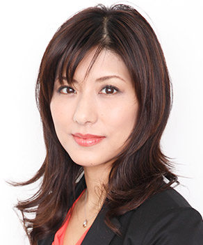 小室 淑恵 氏
