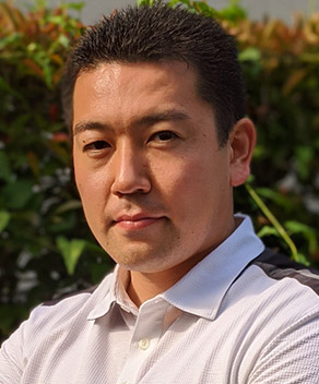 鴫原 祐輔 氏