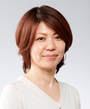 安田 裕美子 氏