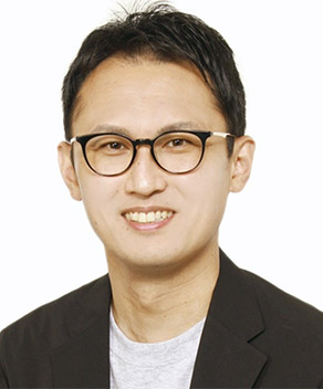 三浦 葵 氏