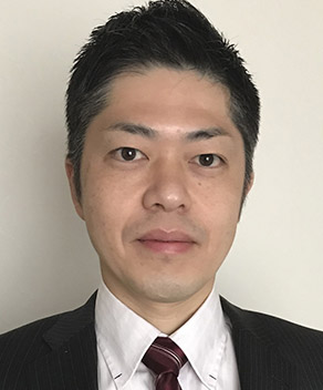 鶴岡 秀樹 氏