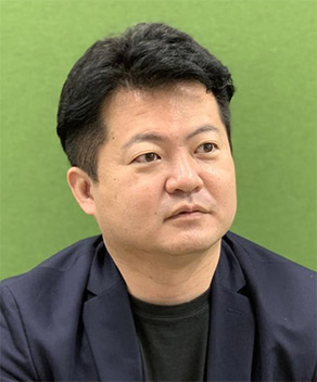 那須 知也 氏