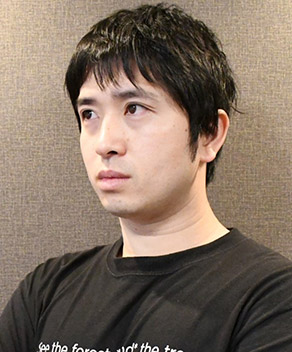山内 一洋 氏