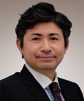 富岡 義敬 氏