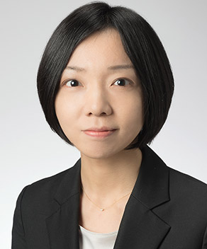 吉田 亜希子 氏 