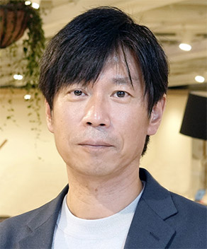 秦 誠 氏