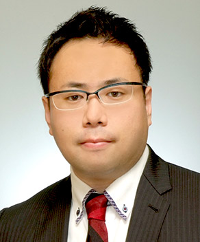石川 朝久 氏