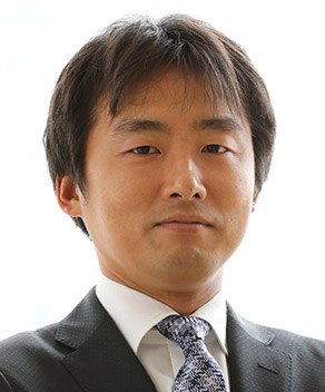 中村 旭 氏