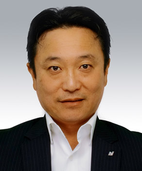 市川 俊 氏