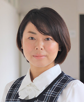 稲吉 智美 氏