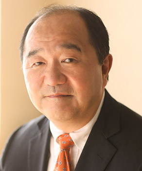 小室 滋春