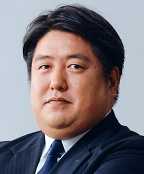 高野 忍 氏