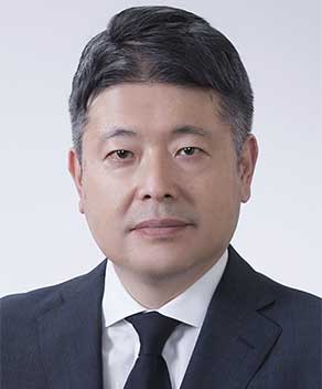 青谷 賢一郎 氏