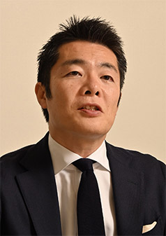 奥山 真司 氏