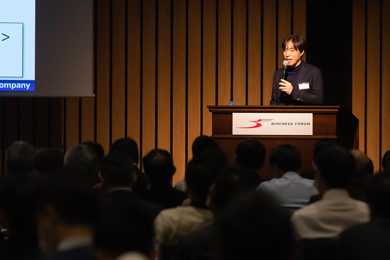 「特別講演 パナソニック株式会社 コネクティッドソリューションズ社 大橋 智加 氏」の様子